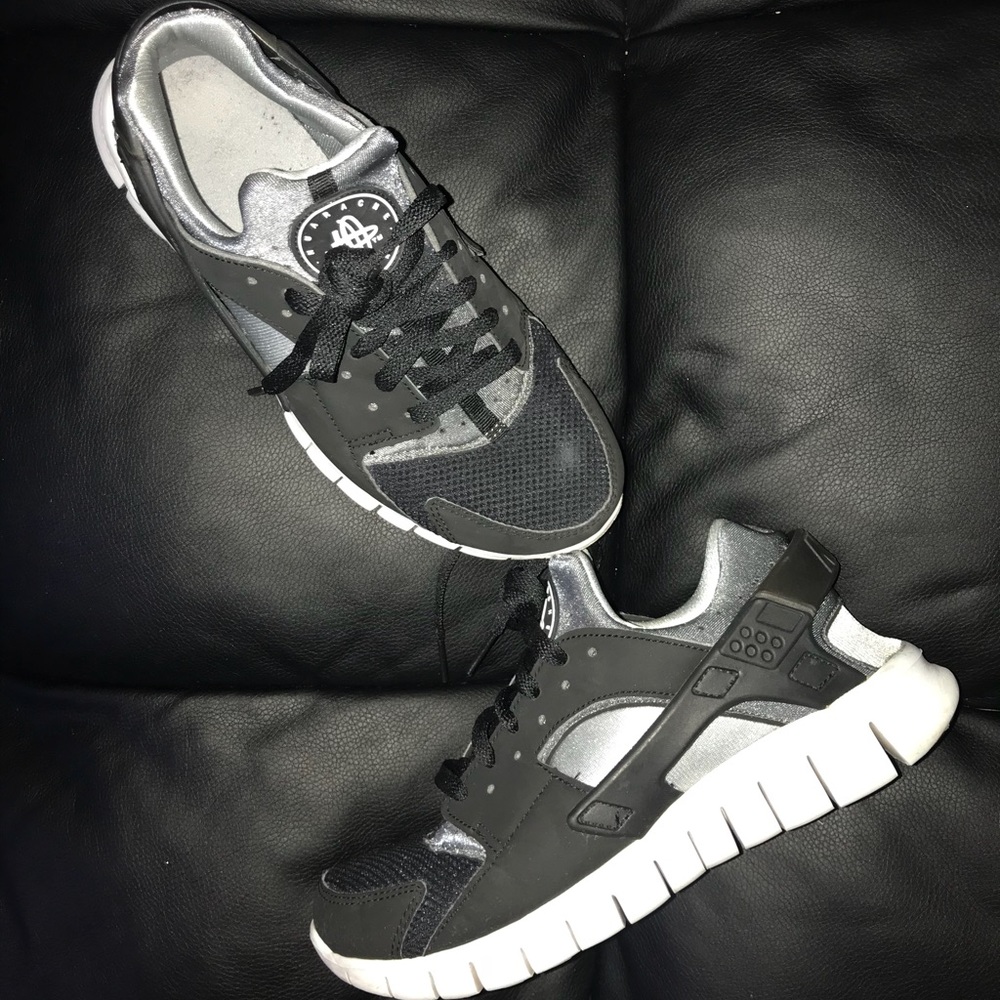 Nike Huarache Free Sneaker